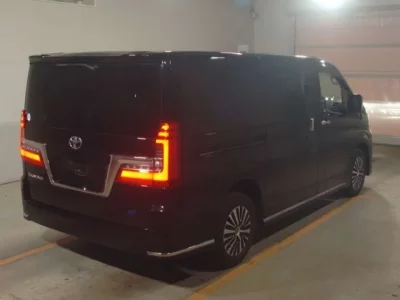 Toyota GRANACE