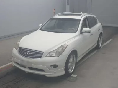 Nissan INFINITI