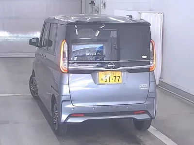 Nissan ROOX