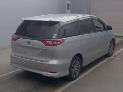 Toyota ESTIMA HYBRID