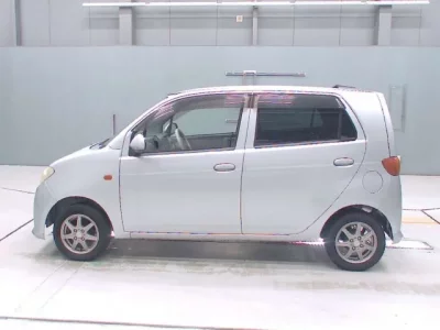 Daihatsu MAX