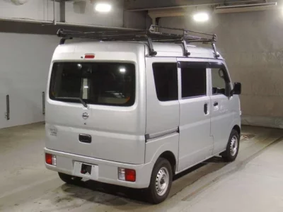 Nissan CLIPPER VAN