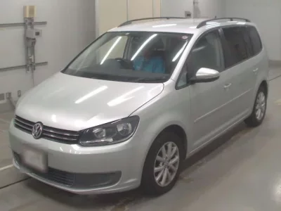Volkswagen GOLF TOURAN