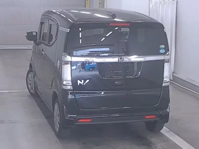 Honda N BOX SLASH