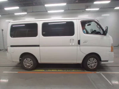 Nissan CARAVAN VAN