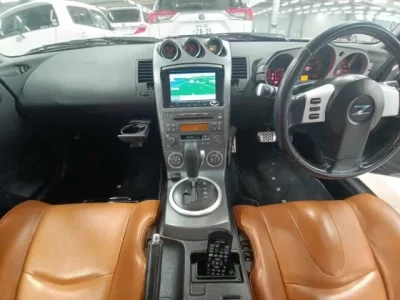 Nissan FAIRLADYZ