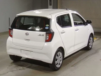 Daihatsu MIRA E S