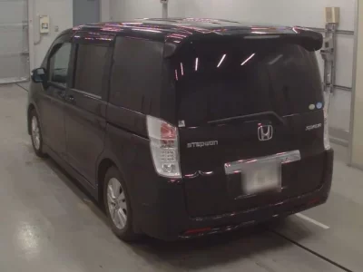 Honda STEP WAGON
