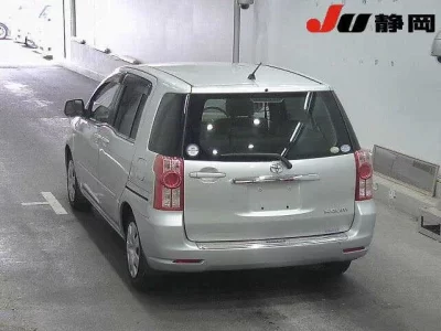 Toyota RAUM