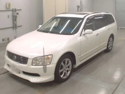 Nissan STAGEA