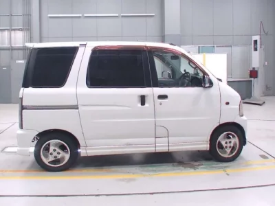 Daihatsu Atrai Wagon