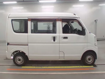 Mitsubishi MINICAB VAN
