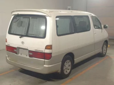 Toyota GRANVIA