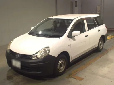 Nissan AD