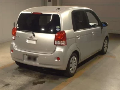 Toyota PORTE