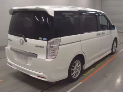 Honda STEP WAGON