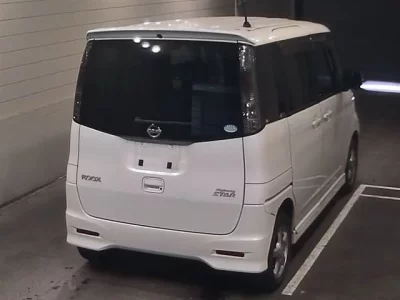 Nissan ROOX