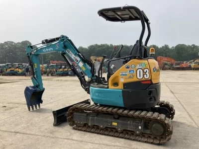 KUBOTA U-30-6A
