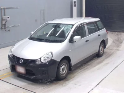 Nissan AD