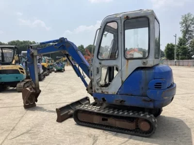 HITACHI EX25-2