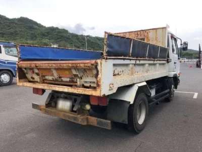Nissan CONDOR