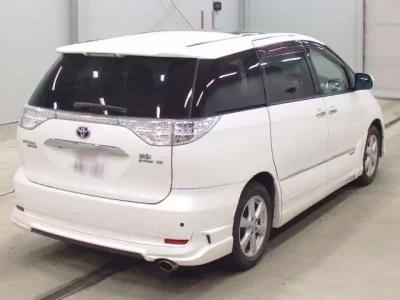 Toyota ESTIMA HYBRID