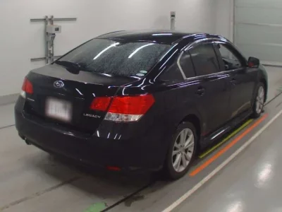 Subaru LEGACY B4