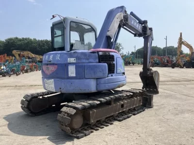 KOMATSU PC75UU-3C