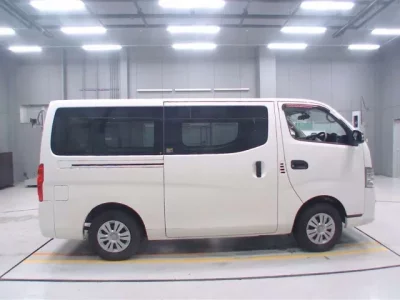 Nissan CARAVAN VAN
