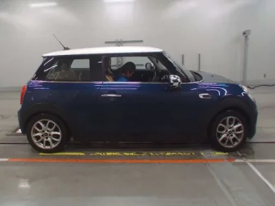 BMW MINI