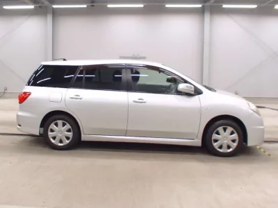 Nissan WINGROAD