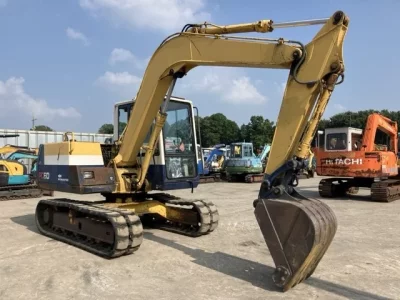 KOMATSU PC60-6