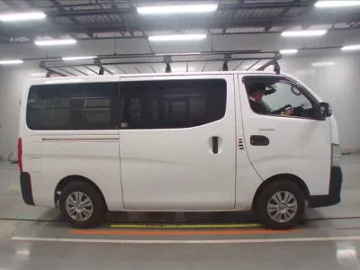 Nissan CARAVAN VAN