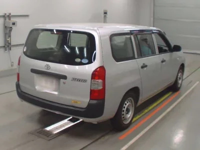 Toyota SUCCEED