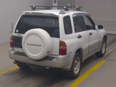 Suzuki ESCUDO