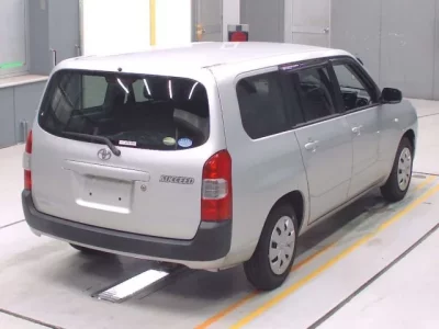 Toyota SUCCEED