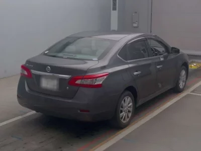 Nissan SYLPHY