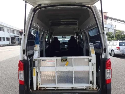 Nissan CARAVAN VAN