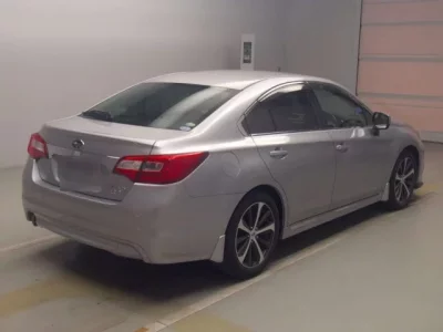 Subaru LEGACY B4
