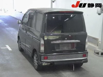 Daihatsu Atrai Wagon