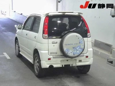 Daihatsu TERIOS KID