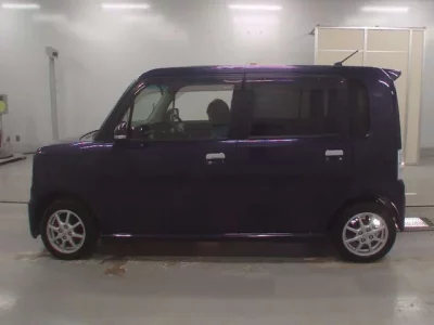 Toyota PIXIS SPACE