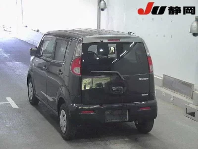 Suzuki MRWAGON