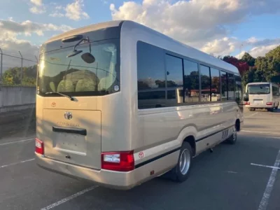 Toyota COASTER