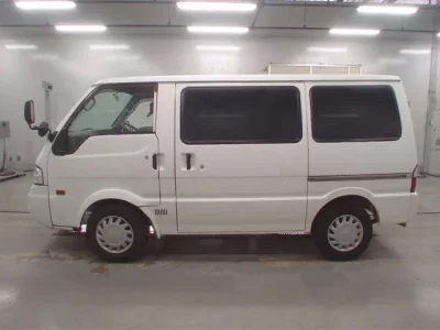 Mazda BONGO VAN