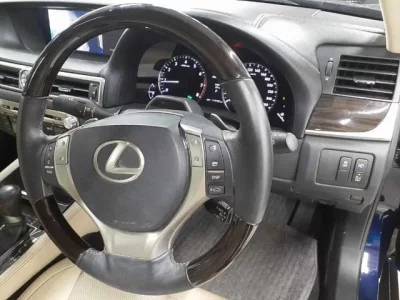 Lexus GS