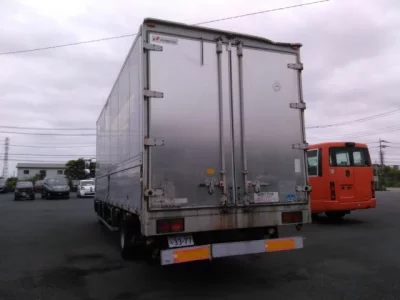 Mitsubishi FUSO FIGHTER