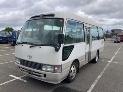 Toyota COASTER