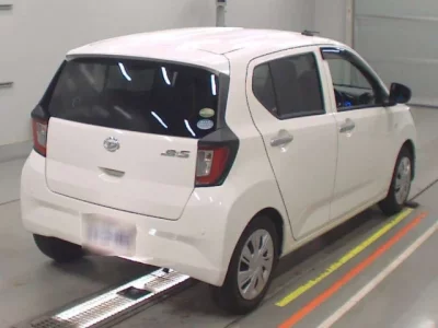 Daihatsu MIRA E S