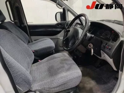 Mitsubishi DELICA